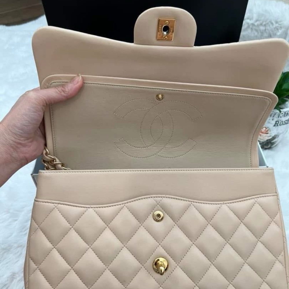 Chanel classic - jumbo